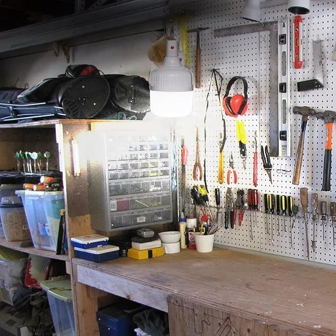 Lampara Led De Emergencia Portatil 24wts  Con Bateria Recargable  Y Gancho Luz Blanco Frío